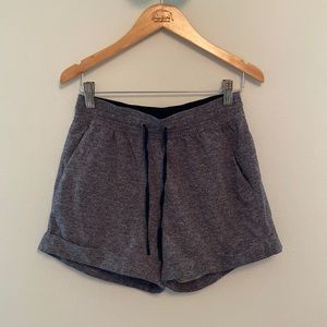 Lululemon Spring Break Away Short II Heather Lux Multi Black